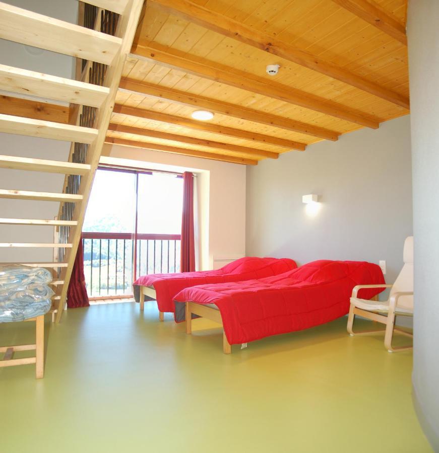 Gite Du Haut Cantal - Appartements Meubles Avec Kitchenette Et Chambres Sans Kitchenette Condat  Exterior foto